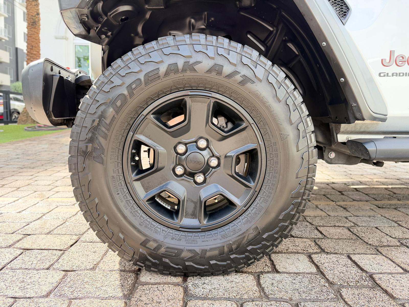 Used 2022 Jeep Gladiator Mojave w/ LED Lighting Group AWD/4WD image 23