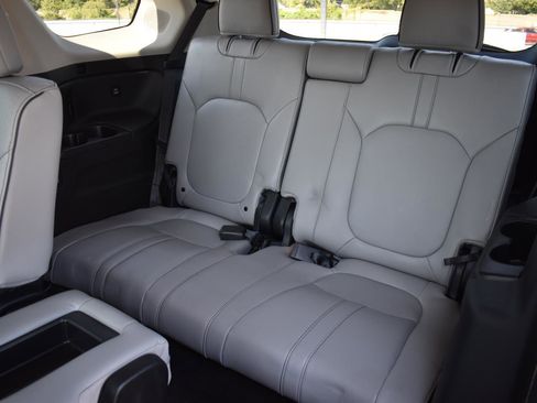 Used 2023 Honda Pilot Elite image 19