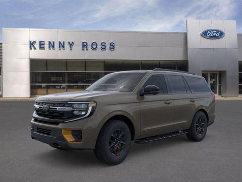 New 2026 Ford Expedition Tremor image 2