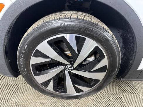 Used 2021 Volkswagen ID.4 Pro S w/ Gradient Package image 10