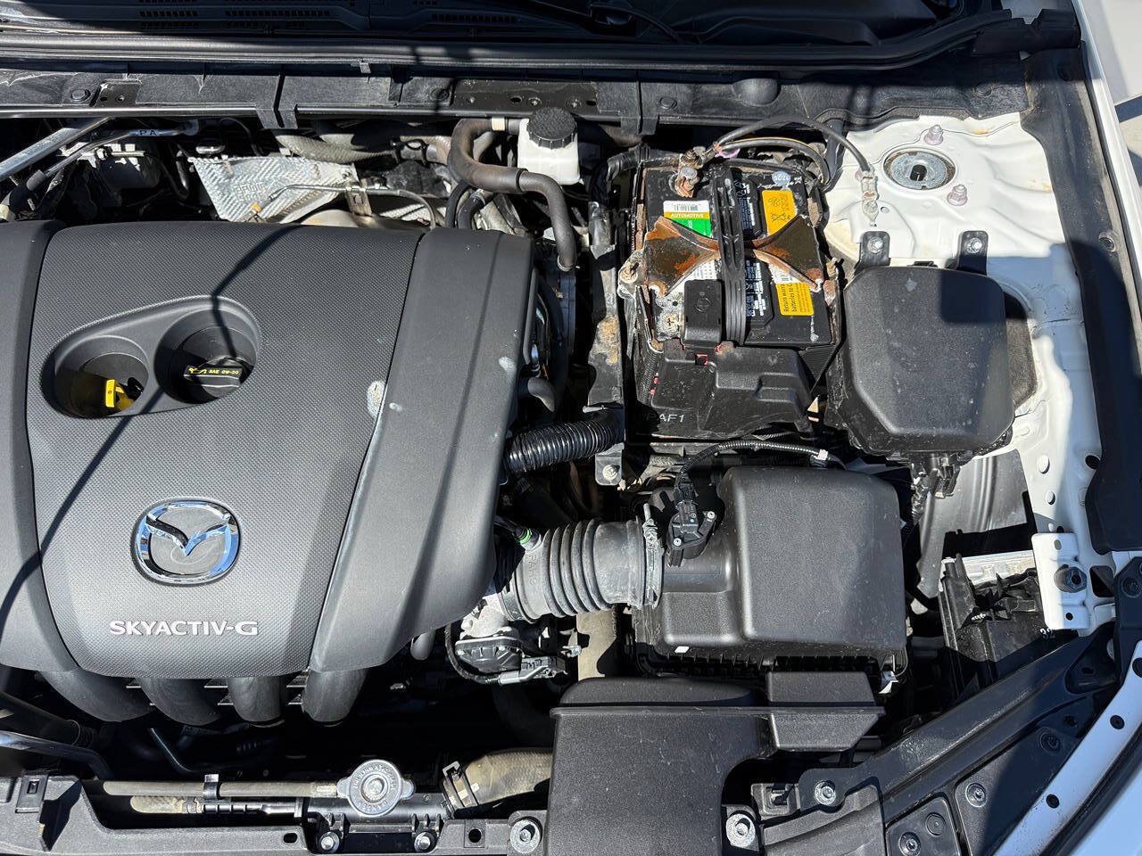 Used 2022 MAZDA MAZDA3 s FWD image 12