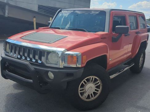 Used 2009 HUMMER H3 Adventure AWD/4WD image 2