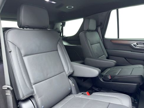 Used 2025 GMC Yukon Denali image 45