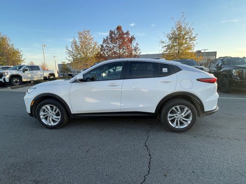 New 2026 Buick Envista Preferred w/ Advanced Safety Package image 4