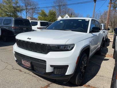 New 2025 Jeep Grand Cherokee L Laredo