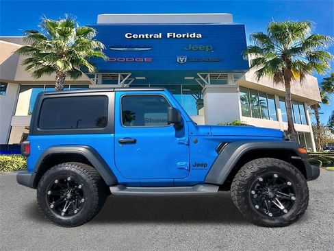 Used 2024 Jeep Wrangler Sport S image 4