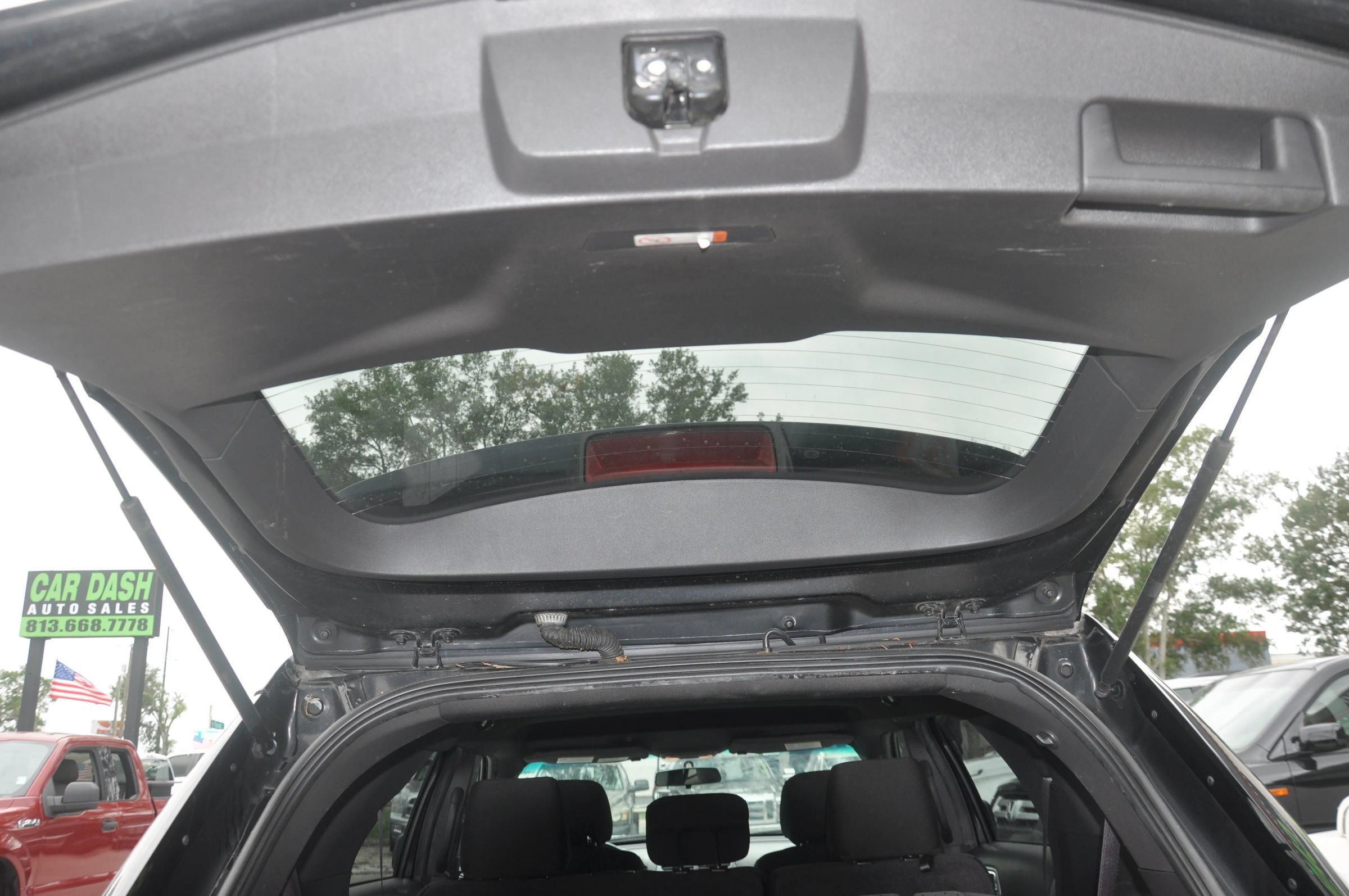 Used 2014 Ford Explorer XLT AWD/4WD image 11