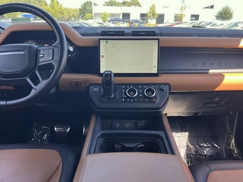 Used 2024 Land Rover Defender 130 X AWD/4WD image 16
