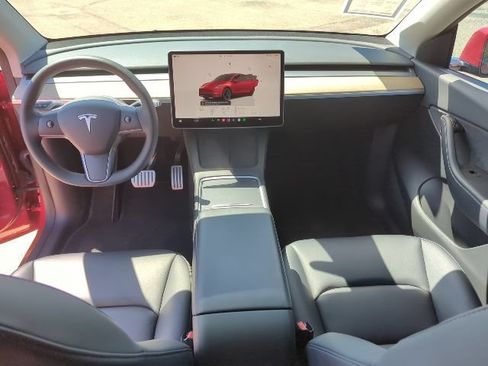 Used 2022 Tesla Model Y Performance AWD/4WD image 7