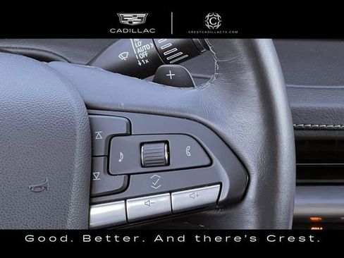 Used 2025 Cadillac XT4 Premium Luxury image 16