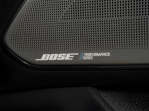 Used 2019 INFINITI Q60 3.0t Luxe w/ Essential Package image 49