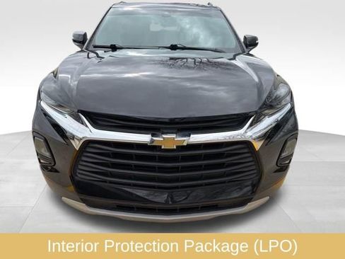 Used 2022 Chevrolet Blazer LT image 2