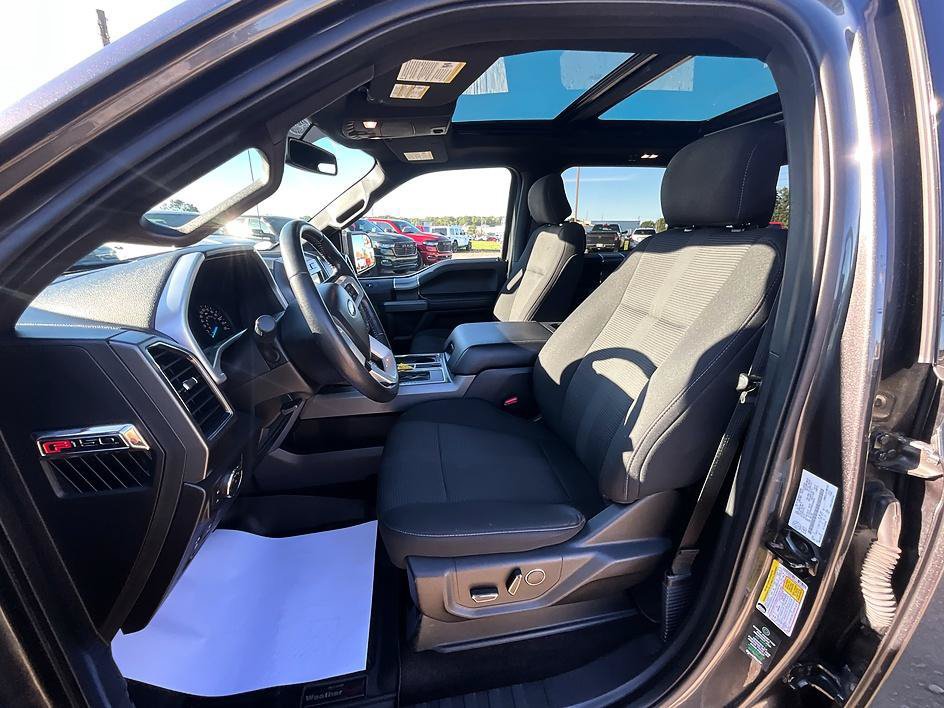 Used 2017 Ford F150 XLT w/ Equipment Group 302A Luxury AWD/4WD image 15