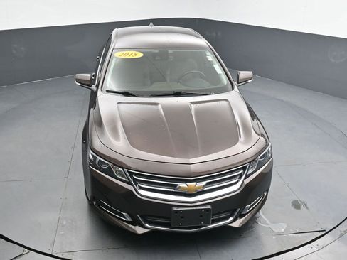 Used 2015 Chevrolet Impala LT w/ Convenience Package image 27