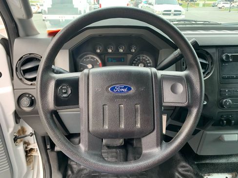 Used 2012 Ford F450 XL w/ PWR Equipment Group image 10