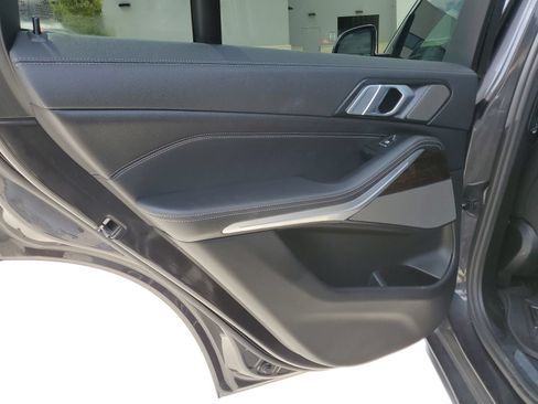 Used 2020 BMW X5 sDrive40i w/ Premium Package RWD image 37