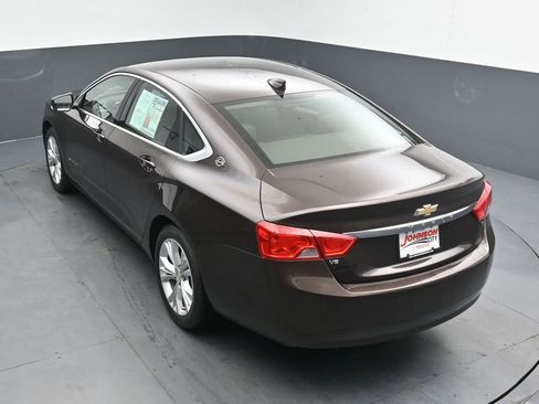 Used 2015 Chevrolet Impala LT w/ Convenience Package image 30