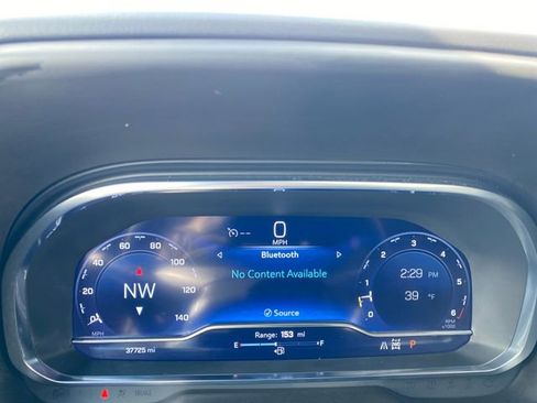 Used 2024 Chevrolet Tahoe Z71 w/ Luxury Package image 25