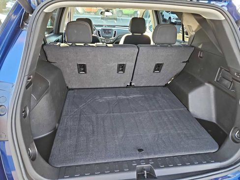 Used 2022 Chevrolet Equinox LT image 32