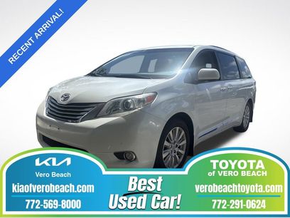 Used 2012 Toyota Sienna Limited w/ Premium Pkg