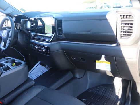 New 2026 GMC Sierra 1500 Elevation w/ LPO, Elevation Black Package image 34