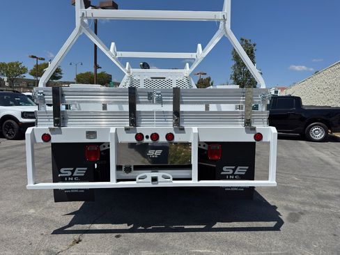 New 2024 Ford F450 XL w/ XL Chrome Package image 4