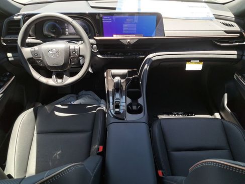 New 2026 Toyota Crown XLE image 11