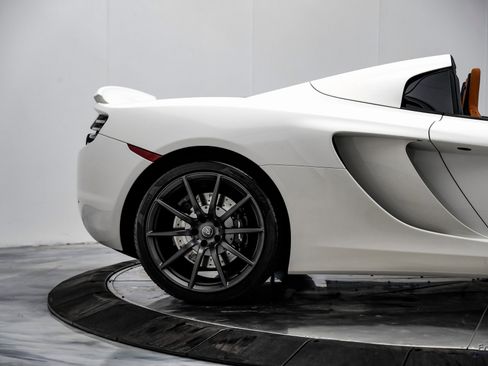 Used 2013 McLaren MP4-12C Spider image 27