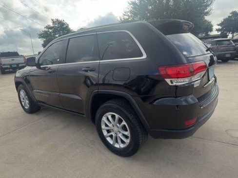 Used 2021 Jeep Grand Cherokee Laredo RWD image 6