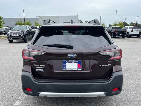 Used 2023 Subaru Outback Limited AWD/4WD image 18