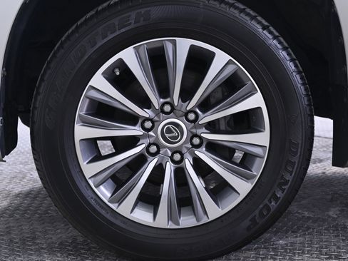 Used 2021 Lexus GX 460 Luxury w/ Accessory Package image 11