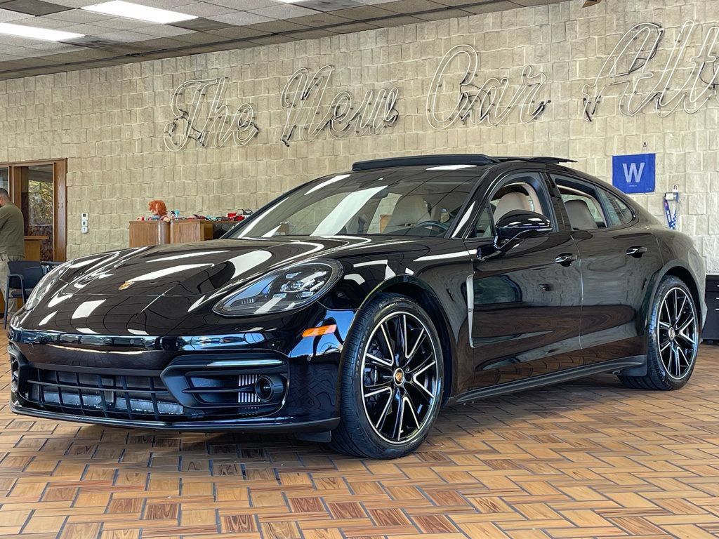 Used 2023 Porsche Panamera 4 Platinum Edition AWD/4WD image 4