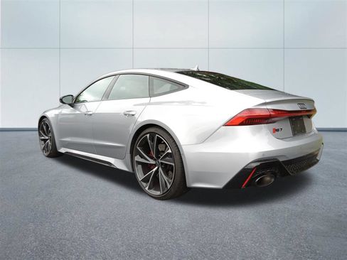 Used 2022 Audi RS 7 Sportback AWD/4WD image 3