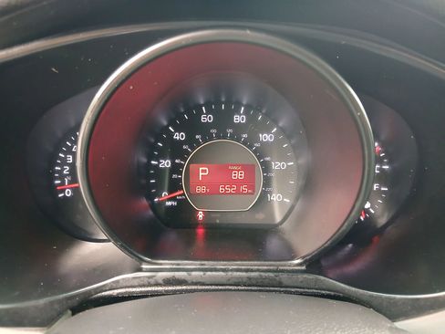 Used 2018 Kia Soul FWD image 9