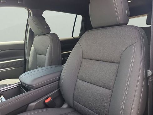New 2026 Chevrolet Traverse LT FWD image 22