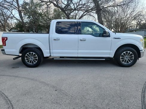 Used 2016 Ford F150 XLT w/ Equipment Group 302A Luxury RWD image 11
