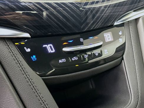 Used 2025 Cadillac XT6 Premium Luxury w/ LPO, Floor Liner Package image 18