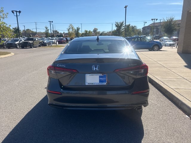 Used 2024 Honda Civic Sport image 4