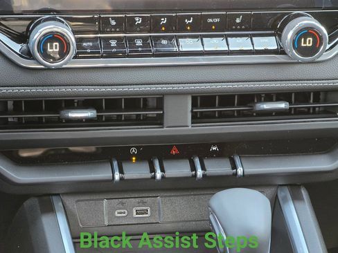 New 2026 Chevrolet Colorado LT image 20