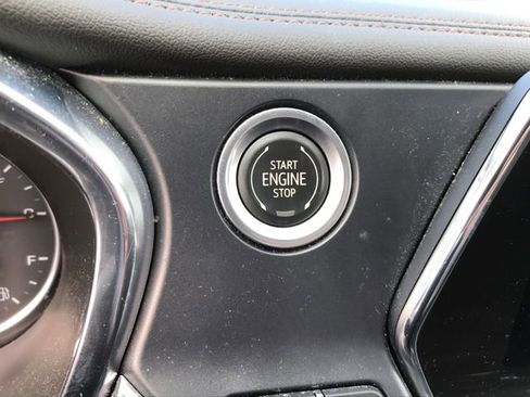 Certified 2022 Chevrolet Blazer Premier FWD image 9