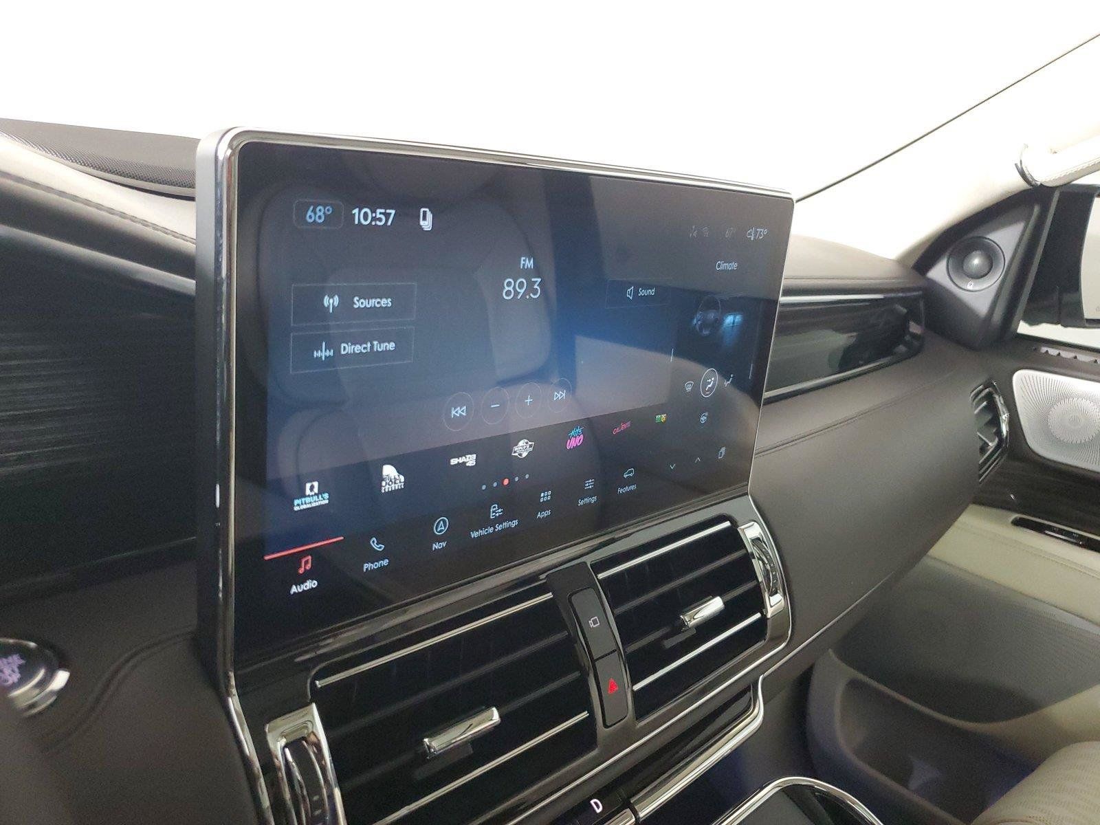 Used 2024 Lincoln Navigator Black Label AWD/4WD image 26