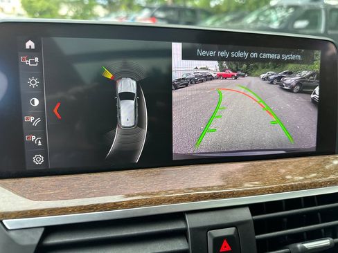 Used 2019 BMW X3 xDrive30i w/ Driving Assistance Package AWD/4WD image 15