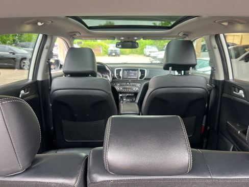 Used 2017 Kia Sportage EX w/ EX Premium Package AWD/4WD image 13