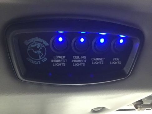 Used 2023 GMC Savana 2500 image 39