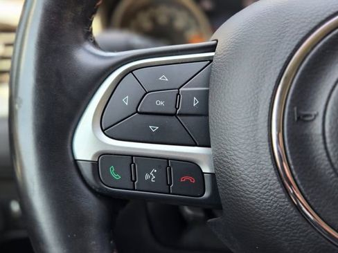 Used 2021 Jeep Compass Latitude w/ Convenience Group image 19