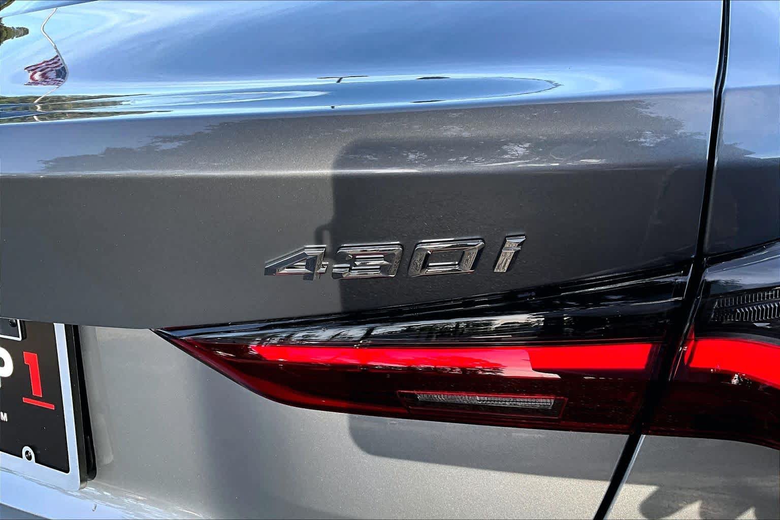 New 2026 BMW 430i Coupe w/ Premium Package RWD image 15