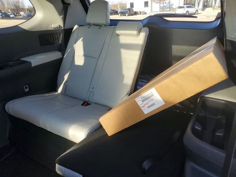 New 2026 Toyota Grand Highlander Limited image 13