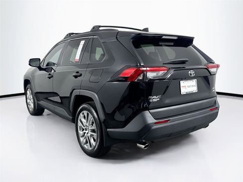 Certified 2025 Toyota RAV4 XLE Premium image 2