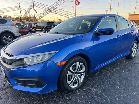 Used 2018 Honda Civic LX image 3