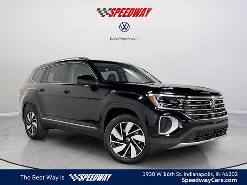 New 2026 Volkswagen Atlas SEL image 1